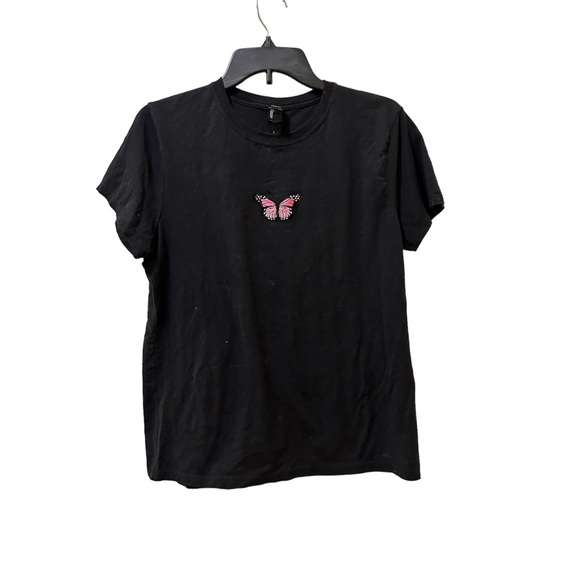 Tops - 🤪3/$10 butterfly 🦋 shirt